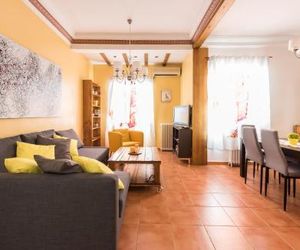 APARTAMENTO FRIENDS-MADRID Madrid Spain