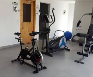 Suite WIFI, Sauna, Turco, Gimnasio, Malls, Estadio, Cines. Quito Ecuador