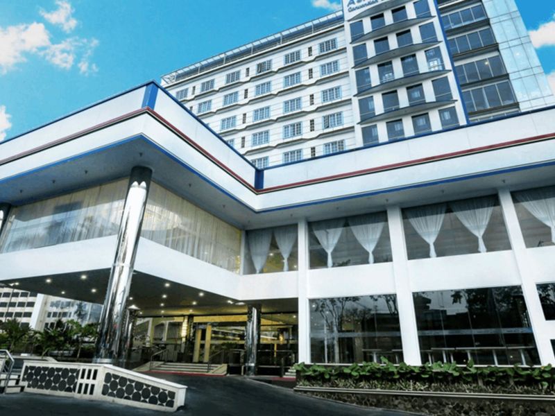 Hotel Photo 1