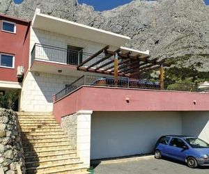 Apartments with a swimming pool Veliko Brdo (Makarska) - 13772 Veliko Brdo Croatia