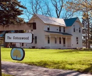 The Cottonwood Inn B&B Glen Arbor United States