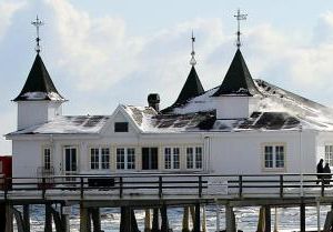 Villa Bella 1_ Reihe mit Meerblick Ahlbeck Germany