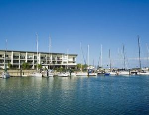 Blue on Blue Superior Studio Room 1321 Magnetic Island Australia