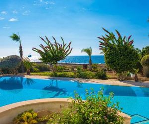 Luxury holiday villa Apollo Chloraka Cyprus