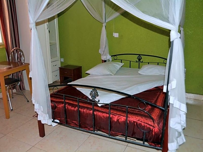 Hotel Photo 15