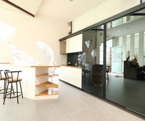 MM Capsule Hostel Medan Indonesia