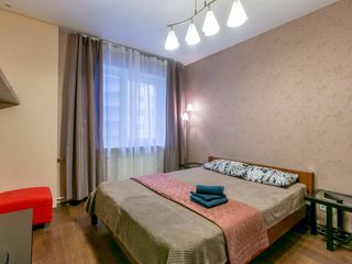 Апартаменты DeLuxe в центре, у метро!
