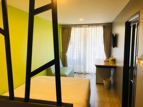 Hotel Photo 8