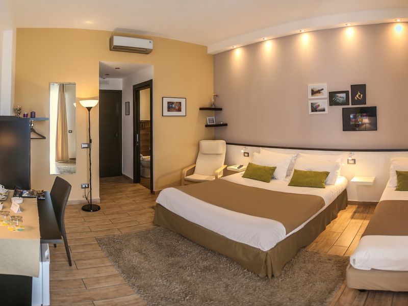 Hotel Photo 13