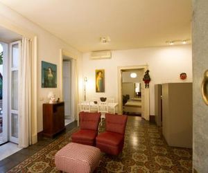 Tre Vie Apartment Catania Italy