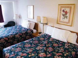 Hotel pic Amerihost Inn & Suites - Mexico