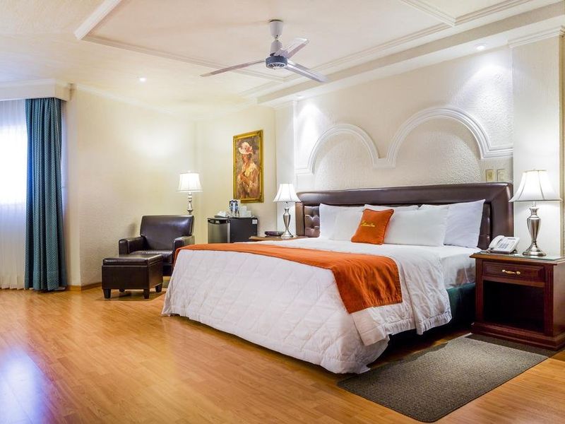 Hotel Photo 2