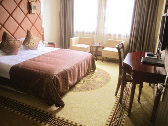 Hotel Photo 3