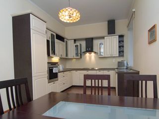 Видовые апартаменты на канале Грибоедова