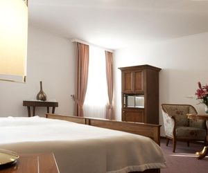 Schlosshotel Freisitz Roith Gmunden Austria