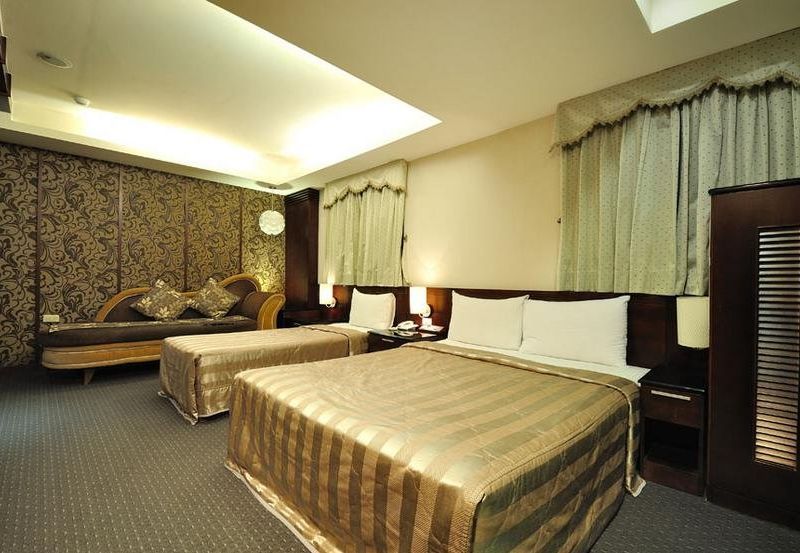 Hotel Photo 1
