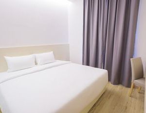Minimalist Hotel Ulu Tiram Malaysia