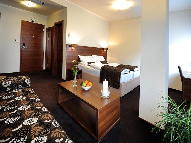 Hotel Photo 1