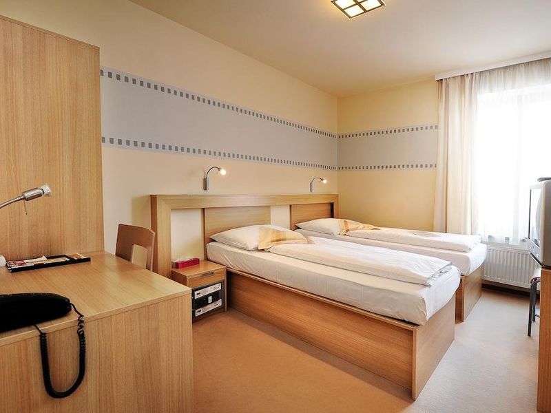 Hotel Photo 5