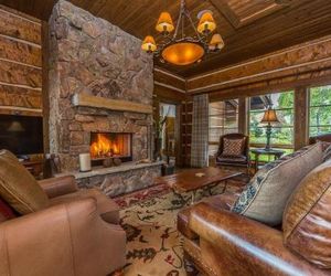 Spanish Peaks Settlement Cabin Big Sky United States