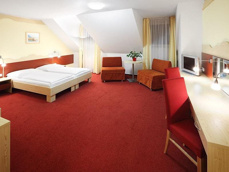 Hotel Photo 1