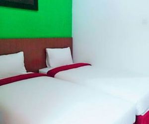 OYO 897 dDhave Hotel Padang Indonesia