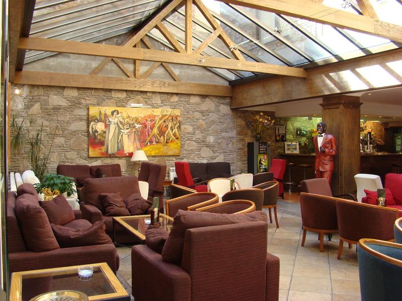 Hotel Photo 8