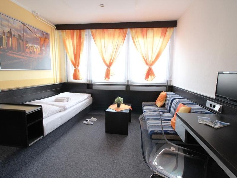 Hotel Photo 8