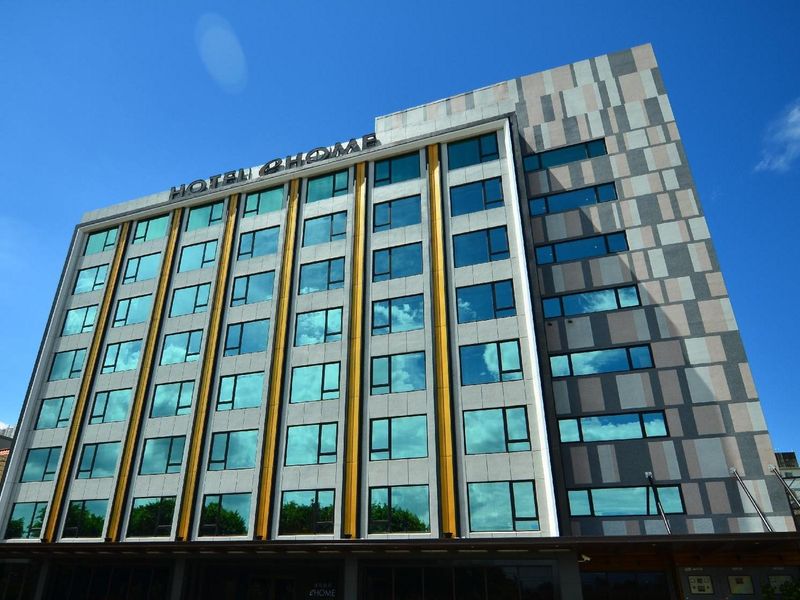 Hotel Photo 1