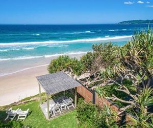12 Childe Street, Byron Bay - Absolute Belongil Summerhouse Byron Bay Australia