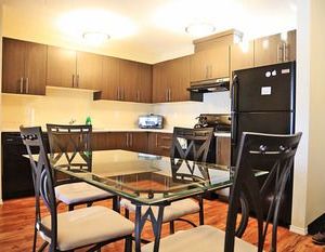 Vibrant Flat 10 min drive downtown Saskatoon Canada