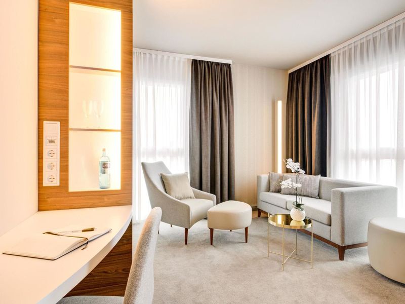 Hotel Photo 5