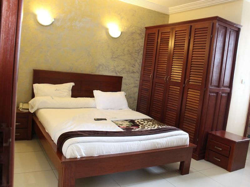 Hotel Photo 8