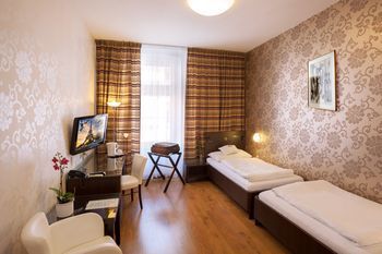 Hotel Photo 3