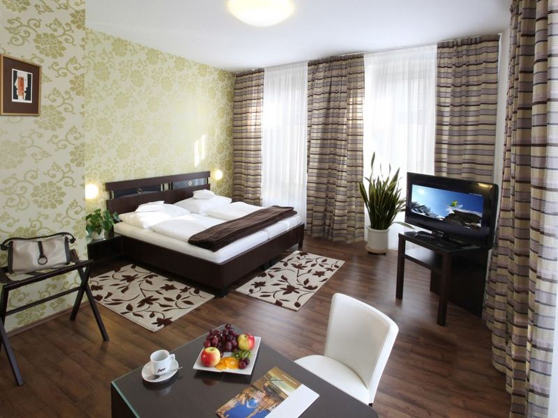 Hotel Photo 5