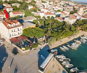 Apartments by the sea Pag - 13329 Pag Croatia