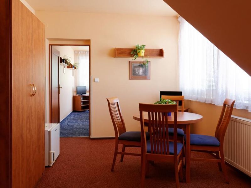 Hotel Photo 8