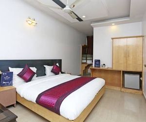 OYO 9155 Hotel Maya Cottage Delhi City India