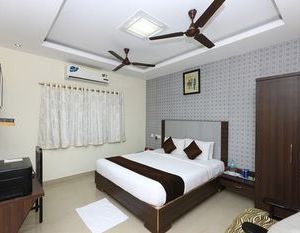 Capital O 5045 Apartment NKS Leo Inn Sholinganallur India
