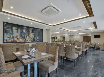 Hotel Photo 16