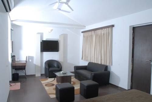 Hotel Photo 9