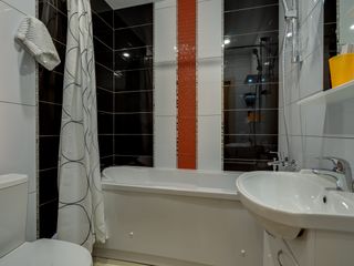 Отель The Red