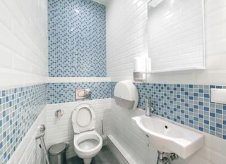 Safe Haven / Невский 95 — Хостел