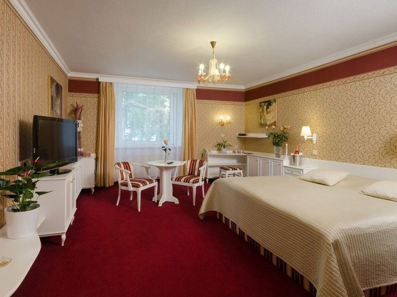 Hotel Photo 5