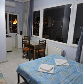 NearBy Hotel