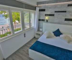 Guesthouse on the beach Baska Voda Croatia