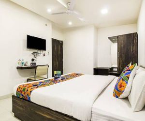 FabExpress Travellers Inn Chinhat India