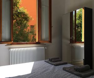 Corner Apartment Crespi Bologna Italy