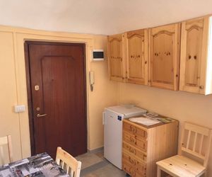 Orange Apartment Sanremo Italy