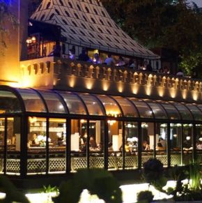 NearBy Hotel